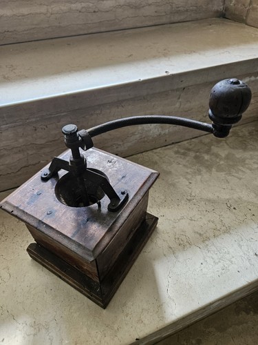 Cast iron wood macina caffe - macina, caffe'